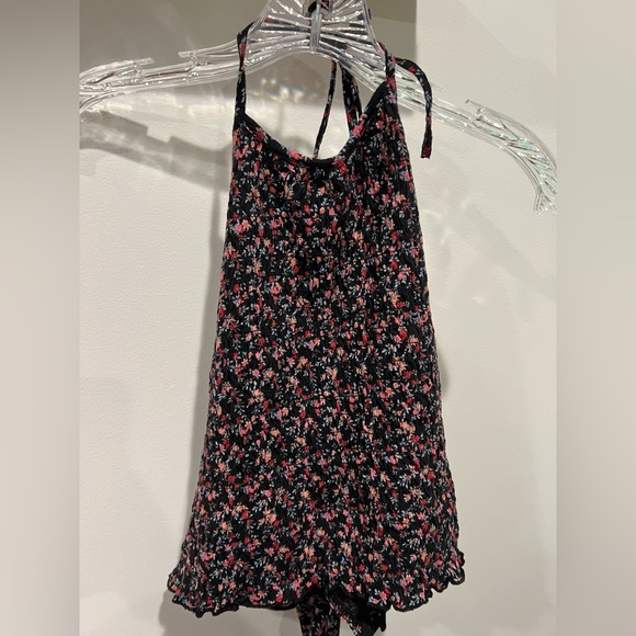 American Eagle Outfitters Black Floral Tie Neck and Tie Back Halter Top Size S - Picture 1 of 9